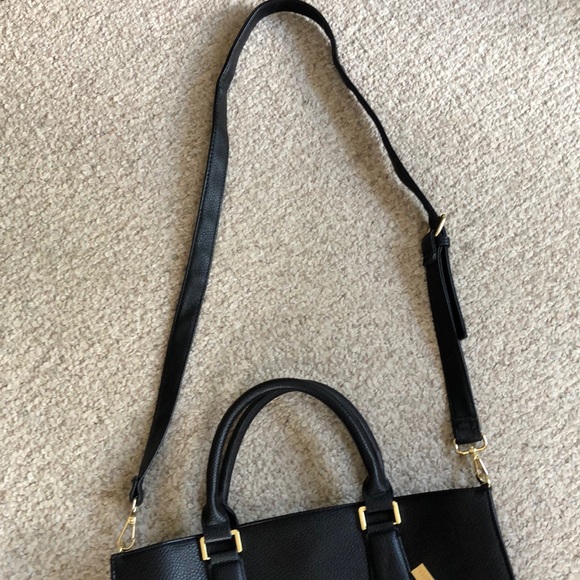 NWOT STEVE MADDEN Cross/Messenger bag (Vegan) - Picture 14 of 16